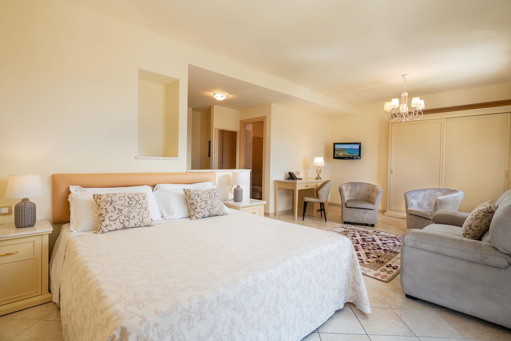 Hotel Regina Elena ออลเบีย ภายนอก รูปภาพ