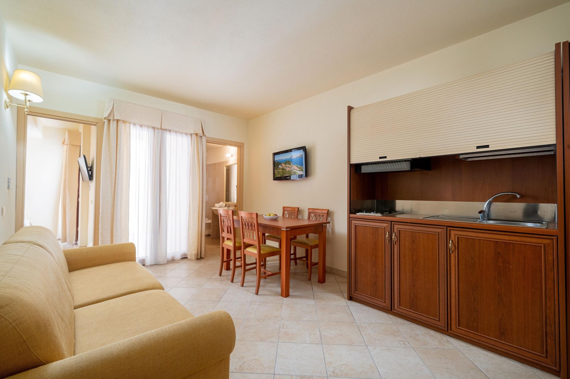 Hotel Regina Elena ออลเบีย ภายนอก รูปภาพ